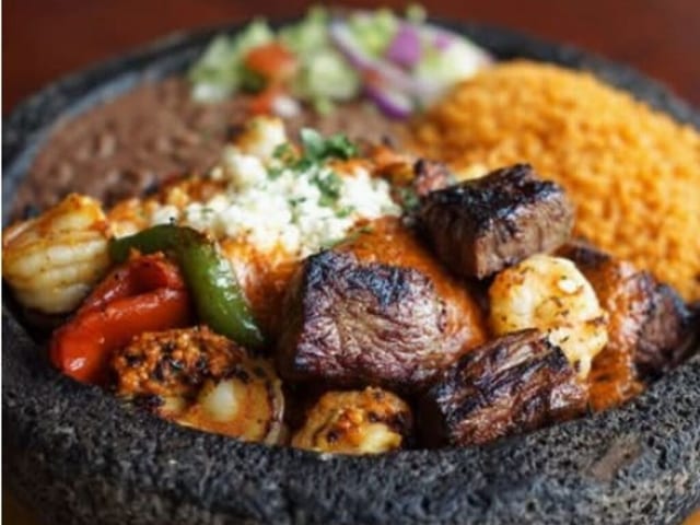 Molcajete.
